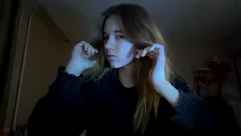 Sofia online show from April 5, 6:05 pm