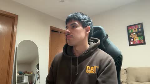 Lucas online show from February 17, 6:51 pm