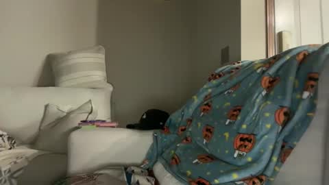 Lucas online show from March 12, 3:35 am