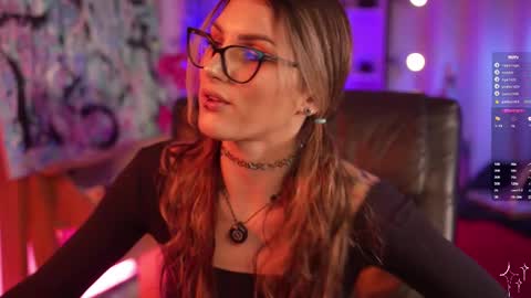 Snapshot of informal_ chatting on March 2, 10:59 pm MAL --- online show from March 2, 10:59 pm