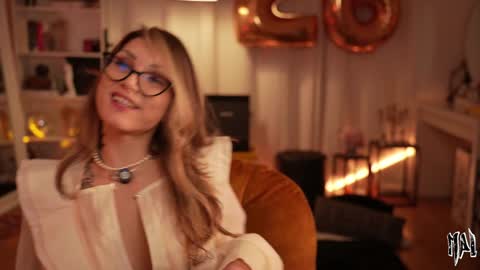 MAL ---  online show from March 19, 2:17 am