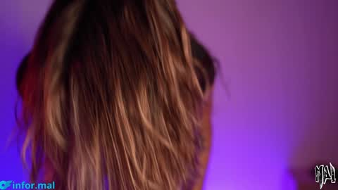 Snapshot of informal_ chatting on September 26, 9:12 pm MAL --- online show from September 26, 9:12 pm