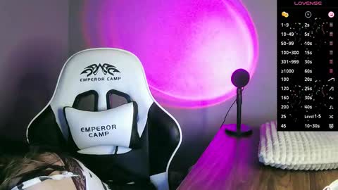 Inga online show from November 28, 4:25 pm