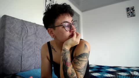 lyan onlyfans n linda online show from March 28, 4:19 pm