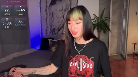 Xenia online show from November 14, 3:36 pm