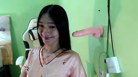 Reign online show from January 9, 5:18 pm