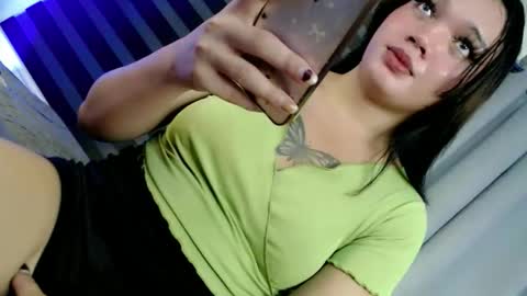 Britney online show from April 3, 9:27 am