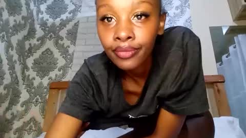 Amber online show from October 27, 3:01 pm