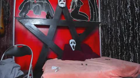 inotzu_purple online show from March 23, 12:54 pm