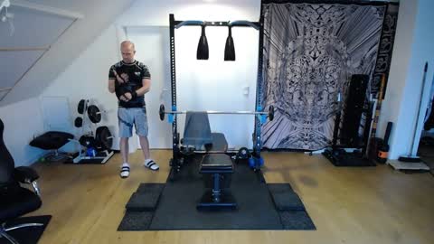 insanemaxxx online show from December 6, 10:33 am