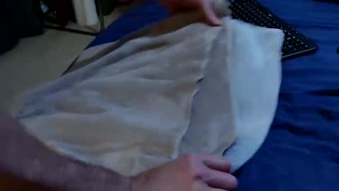 Snapshot of insatiablecpl333 chatting on January 19, 10:06 pm InsatiableCpl333 online show from January 19, 10:06 pm