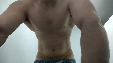 INSTAGRAM  camilodlx online show from February 6, 3:48 pm