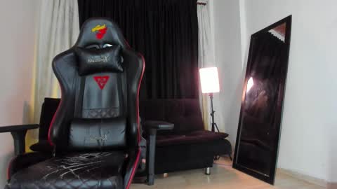 Brayan Chavez online show from March 25, 3:35 am