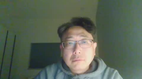 insuclee197641 online show from April 9, 2:34 pm