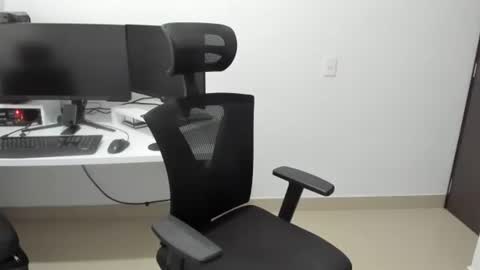 Iris 3 online show from November 13, 8:55 pm