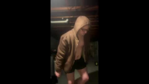 intostuff69 online show from April 13, 3:55 am