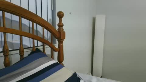 inyourdreams16180 online show from March 11, 2:10 am