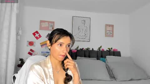 iris online show from July 20, 3:58 pm