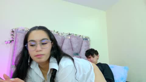 Iris online show from January 15, 5:00 pm