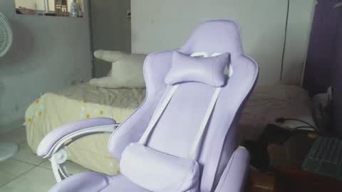 Camilla online show from February 17, 1:22 pm