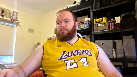 twitter theirishman205 online show from December 20, 2:46 pm