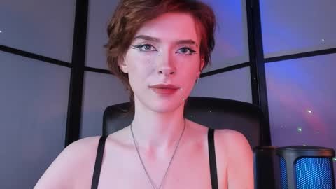 Snapshot of irisice chatting on December 30, 5:12 pm Miss Iris Fansly Miss Iris new inst.  online show from December 30, 5:12 pm