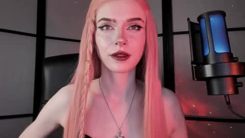 Snapshot of irisice chatting on February 1, 2:58 am Miss Iris Fansly Miss Iris new inst.  online show from February 1, 2:58 am