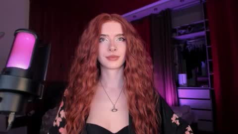 Snapshot of irisice chatting on September 19, 5:05 pm Miss Iris Fansly Miss Iris new inst.  online show from September 19, 5:05 pm