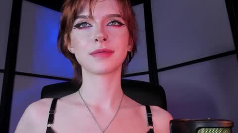Snapshot of irisice chatting on December 10, 9:23 am Miss Iris Fansly Miss Iris new inst.  online show from December 10, 9:23 am
