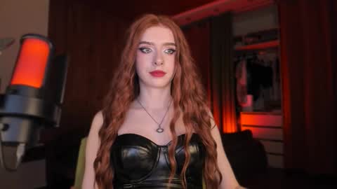Snapshot of irisice chatting on October 15, 5:47 pm Miss Iris Fansly Miss Iris new inst.  online show from October 15, 5:47 pm