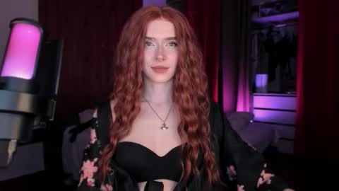 Snapshot of irisice chatting on September 15, 7:59 pm Miss Iris Fansly Miss Iris new inst.  online show from September 15, 7:59 pm
