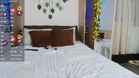 Iris Rosse online show from March 29, 4:03 am