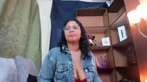 iris online show from March 12, 12:04 pm