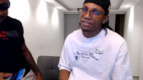 Yandi Alpha Locker Room online show from July 18, 12:34 am