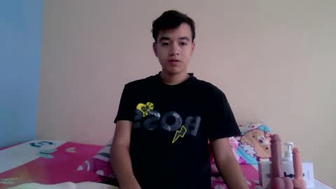 irondante01 online show from April 8, 12:19 pm