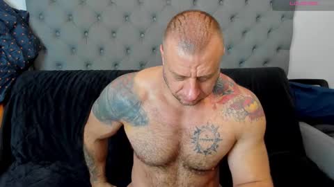 ironhulk22 online show from October 27, 1:00 pm