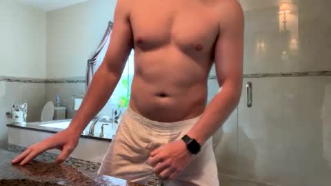 Snapshot of ironwoodbusy1986 chatting on March 1, 5:38 pm Leo online show from March 1, 5:38 pm