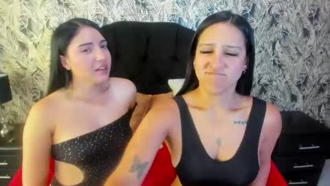 Isa and Natasha online show from April 10, 1:38 pm