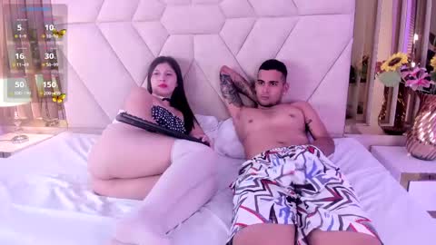 Isa and Leo online show from May 6, 8:26 pm