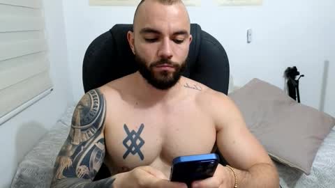 Isaac carter online show from February 2, 11:45 pm