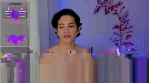 isaac online show from April 22, 11:23 pm