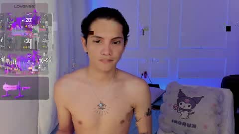 isaac online show from April 26, 10:29 pm