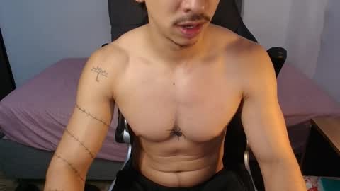 muscle isaac online show from May 31, 1:59 am