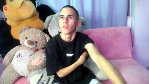 isaac online show from January 14, 3:25 am