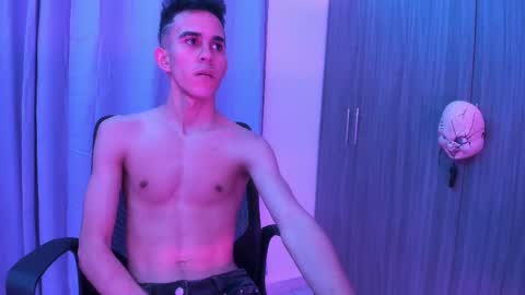 isaac online show from November 7, 6:38 am