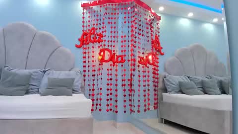 Isa online show from February 14, 11:31 am