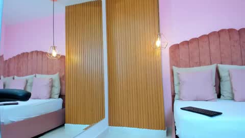 Isa online show from February 1, 12:15 pm