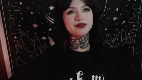 Snapshot of isabella__dark chatting on January 23, 3:16 am    online show from January 23, 3:16 am