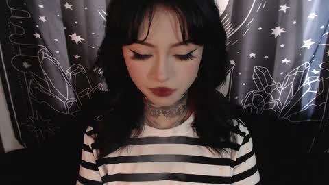 Snapshot of isabella__dark chatting on January 28, 9:08 pm    online show from January 28, 9:08 pm