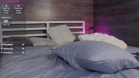 Snapshot of isabella_luxx chatting on September 28, 6:06 pm Isabella online show from September 28, 6:06 pm